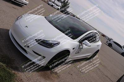 media/Oct-19-2025-Speed Ventures (Sun) [[a6e7fe67be]]/Around the Pits/